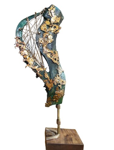 Sculptuur getiteld "THE SOUND OF MUSIC" door Guglielmo Ferraiola, Origineel Kunstwerk, Hout