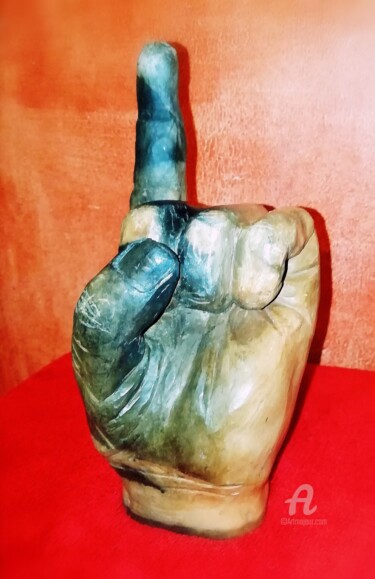 Sculpture titled ""Moi, s'il vous pla…" by Guillaume Bodin (Gui²), Original Artwork, Terra cotta