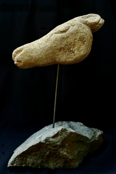 Sculpture titled "Biche" by Guillaume Campredon, Original Artwork, Stone