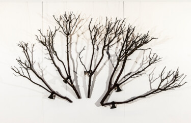 Скульптура под названием "De la forêt elle-mê…" - Guillaume Cochinaire, Подлинное произведение искусства, Дерево