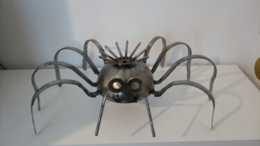 Escultura titulada "Araignée gentille" por Gujuc, Obra de arte original