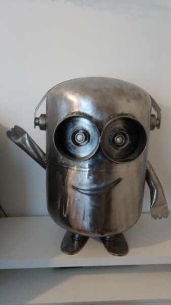 Sculpture titled "Minion funky" by Gujuc, Original Artwork, Metals