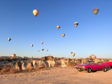 Photographie intitulée "Cappadoce et les mo…" par Gulender Koc, Œuvre d'art originale, Photographie numérique