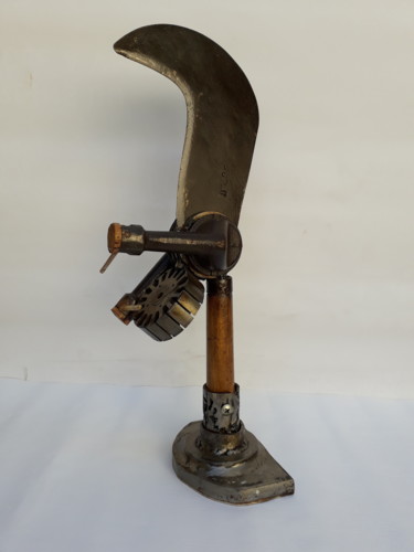 Sculpture titled "Le tambourin" by Guy Romedenne, Original Artwork, Metals