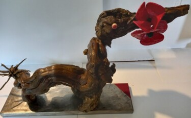 Skulptur mit dem Titel "Cep et coquelicots" von Guy Romedenne, Original-Kunstwerk, Holz