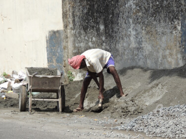 Fotografia intitulada "ouvrier maçon - Koc…" por Guylaine Bisson (GuyL'ART), Obras de arte originais