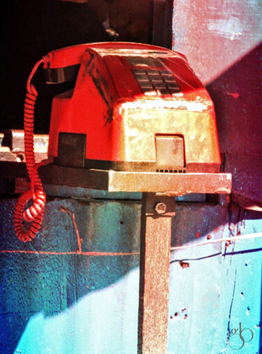 Photographie intitulée "Cabine téléphonique…" par Guylaine Bisson (GuyL'ART), Œuvre d'art originale, Photographie numérique