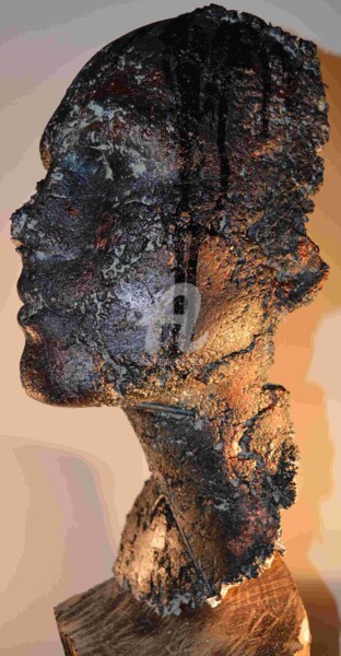 Skulptur mit dem Titel "SCULPTURE PORTRAIT" von Gwen Lemasson, Original-Kunstwerk, Beton