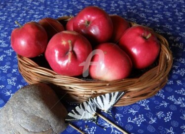 Photography titled "Stillife" by Dr István Gyebnár, Original Artwork