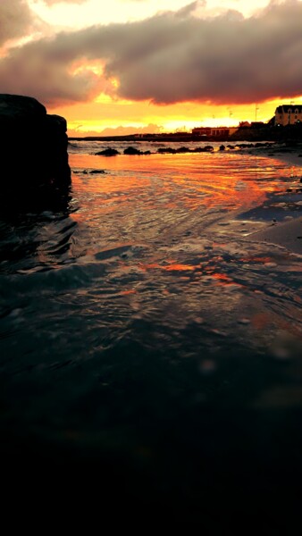 Fotografia intitulada "Sunset, Galway" por H.J, Obras de arte originais, Fotografia digital