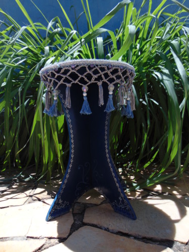 Design titled "Realeza Azul" by Kira Habyb Abud, Original Artwork, Furniture