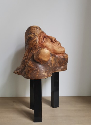 Скульптура под названием "Le bien et le mal" - Sofiane Hadji, Подлинное произведение искусства, Дерево