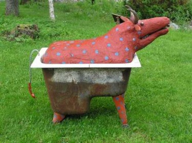 Sculpture titled "bathtub cow" by Haje Holmström, Original Artwork