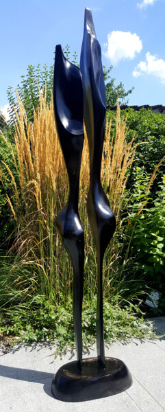 Skulptur mit dem Titel "'Paar'" von Flos, Original-Kunstwerk, Holz