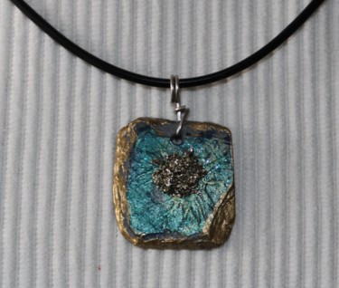 Художественная композиция под названием "Incl 11 Pyrite" - S Eymond Laritaz, Подлинное произведение искусства, Ожерелья