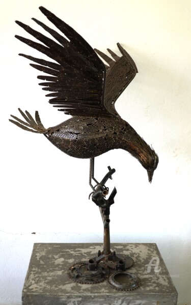 Sculpture titled "Aigle en métal recy…" by Hassan Laamirat, Original Artwork, Metals
