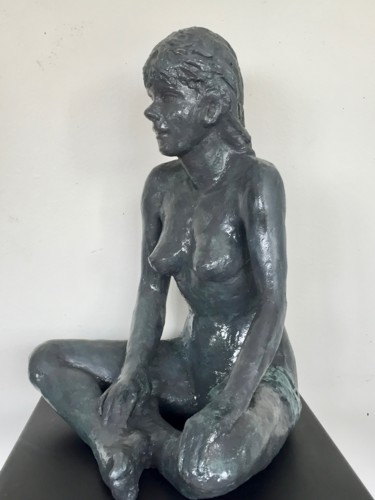 Escultura titulada "Alexia Sculpture te…" por Hiam Demeulenaere, Obra de arte original, Terracota