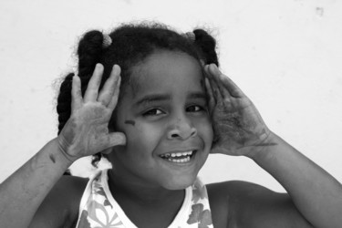Fotografie getiteld "Orphanage Brazil" door Heart Art Rebecca, Origineel Kunstwerk