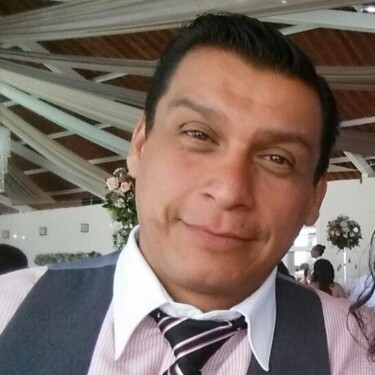 Héctor Villela Image de profil Grand