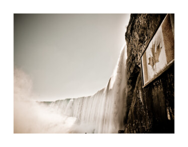 Photographie intitulée "Niagara Falls "Cana…" par Hégémon Chaignon, Œuvre d'art originale, Photographie numérique
