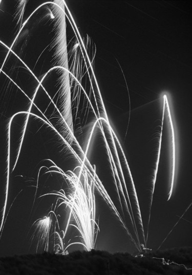Fotografie mit dem Titel "Fireworks, Sylveste…" von Heinz Baade, Original-Kunstwerk