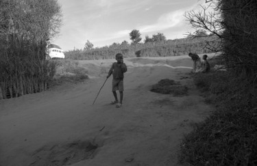 Fotografie mit dem Titel "Rwanda, 2017" von Heinz Baade, Original-Kunstwerk, Analog Fotografie