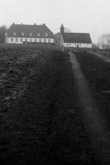 Fotografie mit dem Titel "Güby, Schleswig-Hol…" von Heinz Baade, Original-Kunstwerk