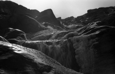 Fotografie mit dem Titel "Pyrenees, 1991" von Heinz Baade, Original-Kunstwerk