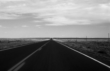 Fotografie mit dem Titel "36. “Endless road”…" von Heinz Baade, Original-Kunstwerk