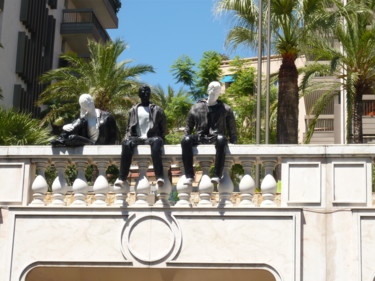 Escultura titulada "les-sentinelles4.jpg" por Héléna Krajewicz, Obra de arte original