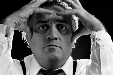 Photographie intitulée "F. Fellini - Tirage…" par Henri Dauman, Œuvre d'art originale, Photographie non manipulée Monté sur…