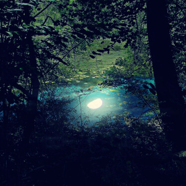 Фотография под названием "Lune de saphir" - Henri Odabas, Подлинное произведение искусства, Цифровая фотография