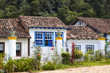 Fotografia intitulada "Hostel Ouro Preto" por Roland Raia, Obras de arte originais, Fotografia digital