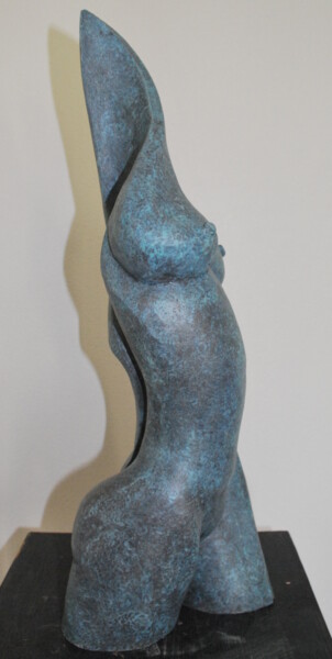 Sculpture intitulée "flamboyante" par Helene Gobin Langlais, Œuvre d'art originale, Terre cuite