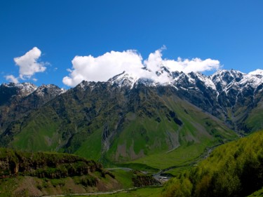 Photography titled "kazbegi.jpg" by Hindi Bébé, Original Artwork, Digital Photography