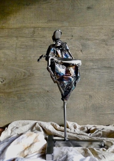 Sculpture titled "Pieta" by Laurent Hoff, Original Artwork, Metals