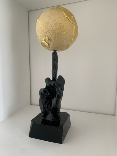 Sculpture titled "The Gold World" by Santicri, Original Artwork, Resin