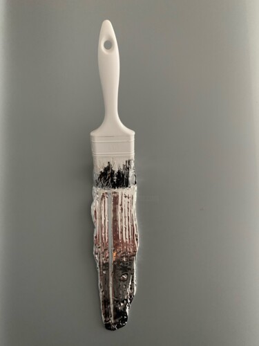 Sculpture titled "Silver Brush" by Santicri, Original Artwork, Resin Mounted on Other rigid panel