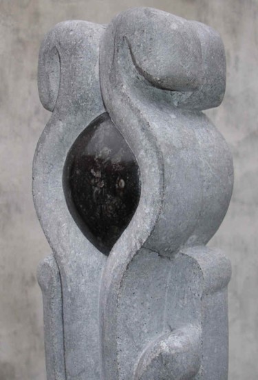 Sculptuur getiteld "Quintessence" door Paul Holbrecht, Origineel Kunstwerk, Steen