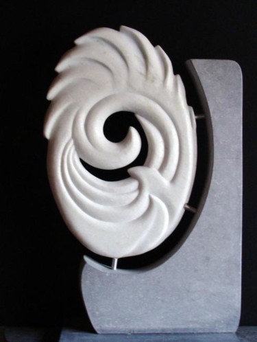 Sculptuur getiteld "Whirl" door Paul Holbrecht, Origineel Kunstwerk, Steen