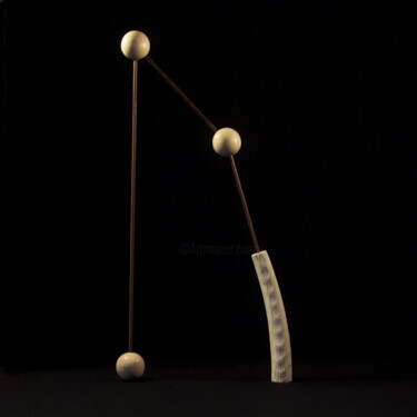 Sculpture titled "Equilibre N°6" by Hugo Brissaud, Original Artwork, Bone