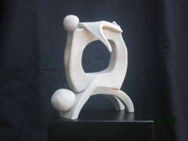 Sculpture titled "Time to play" by Hugo Ruggiero "Hr", Original Artwork, Ceramics
