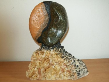 Scultura intitolato "Eclipse" da Neil Bernardis, Opera d'arte originale, Pietra