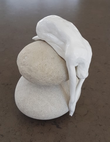 Sculpture titled "LE PLONGEON" by Isabelle Angele, Original Artwork, Clay