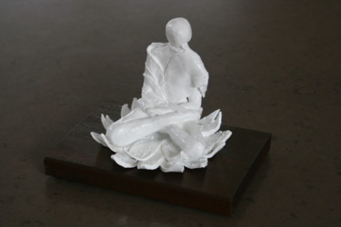 Sculpture titled "ZENITUDE" by Isabelle Angele, Original Artwork, Clay