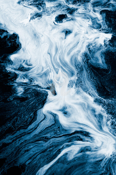 Фотография под названием "WATER ABSTRACTION II" - Iryna Shpulak, Подлинное произведение искусства, Цифровая фотография