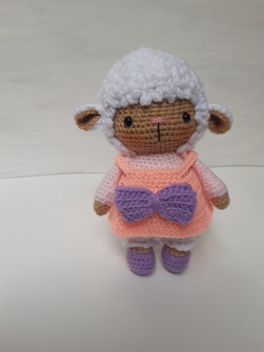 纺织艺术 标题为“Lamb Sheep Hand cro…” 由Iryna Stadnyk, 原创艺术品, 线