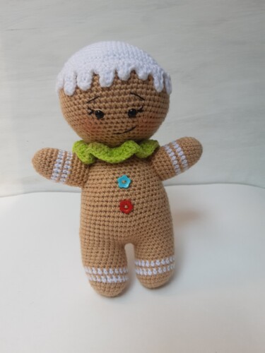 Текстильное искусство под названием "Gingerbread Man Han…" - Iryna Stadnyk, Подлинное произведение искусства, Нить