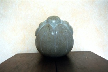 Sculpture titled "zen" by Isabelle Motte, Original Artwork, Stone