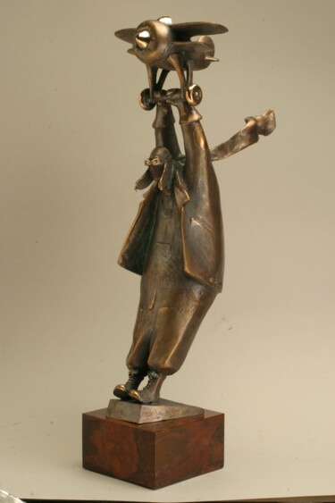 Sculpture titled "Пилот" by Igor Glukhenkij, Original Artwork, Bronze